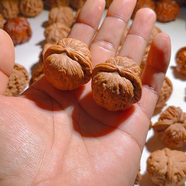 核桃A****0平谷元宝