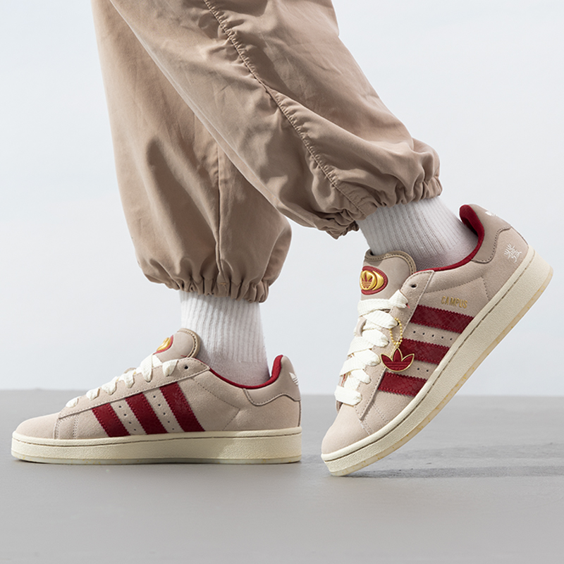 【起司在韩国】阿迪达斯三叶草男女板鞋蛇年限定新年款红色运动鞋