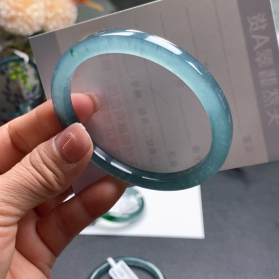 翡翠未镶嵌手镯58尺寸