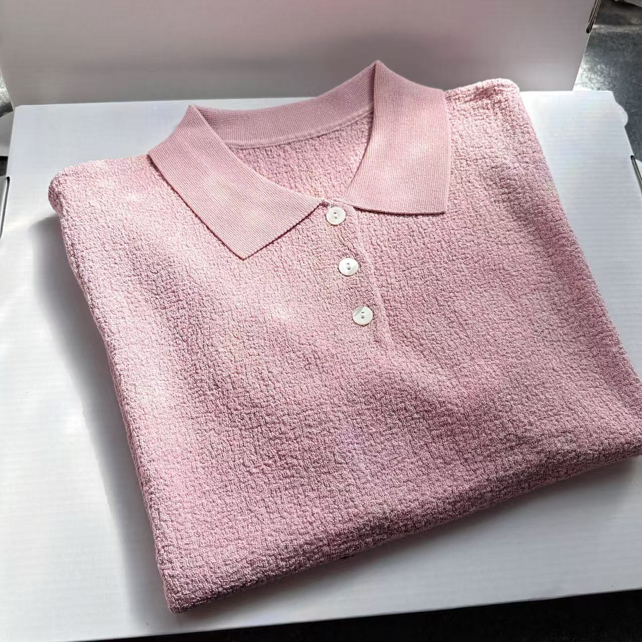 涵玖玥【三扣肌理感】翻领纯色简约款短袖上衣MM-6251