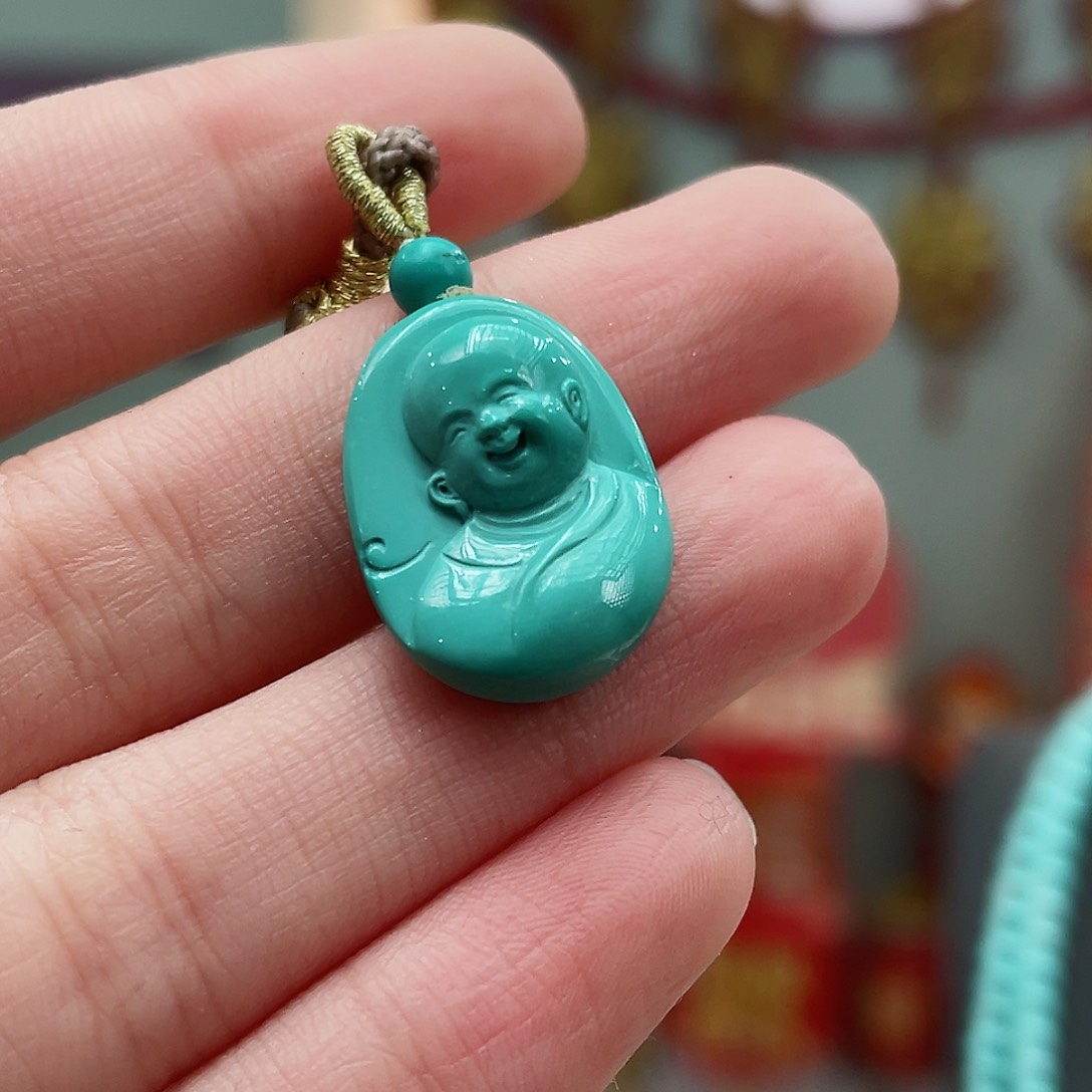 绿松石颈饰未镶嵌