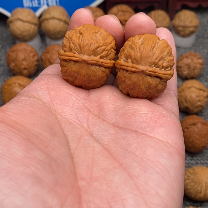 文玩核桃把件…………