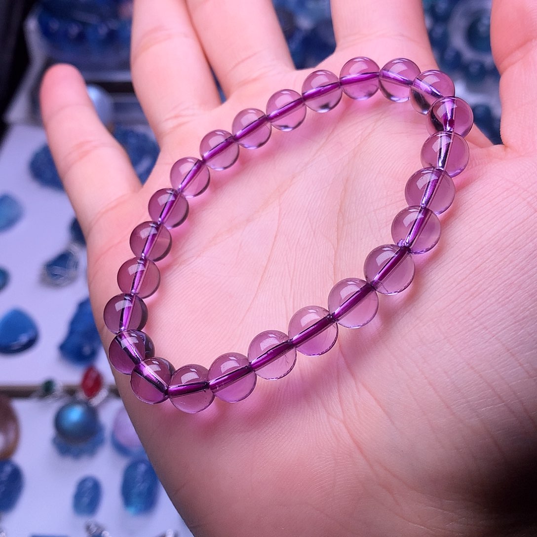 未镶嵌手链水晶多样性