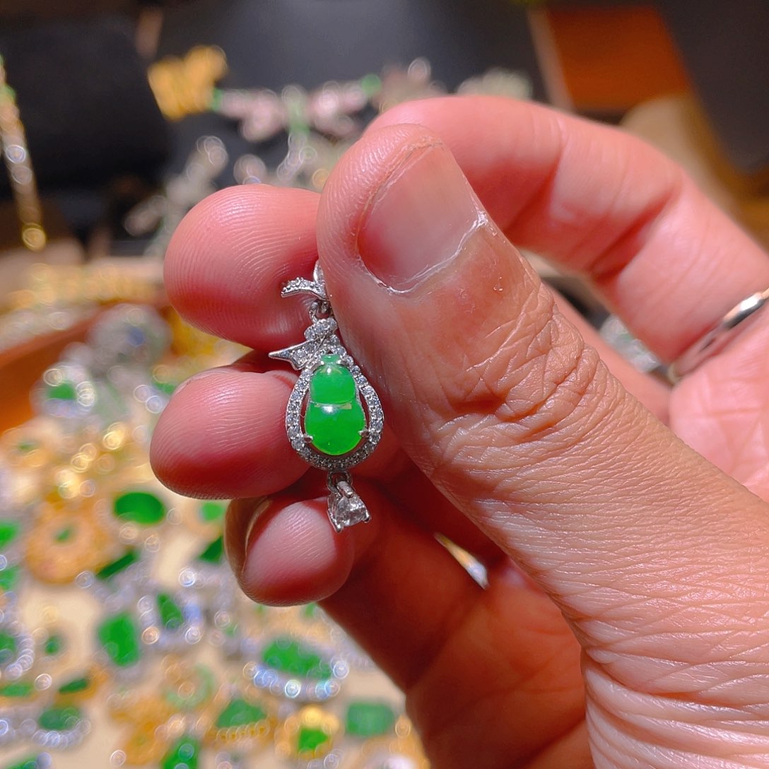 翡翠吊坠(不含链)银S925镶嵌