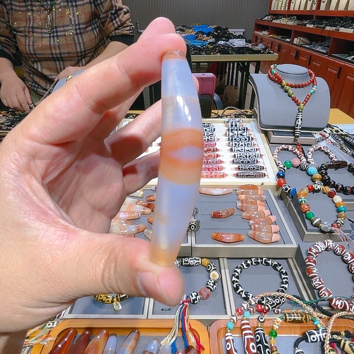 未镶嵌玛瑙/玉髓珠宝奇石