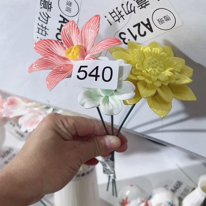 瓷片瑕疵断片列开介意勿拍，拍退退拉黑