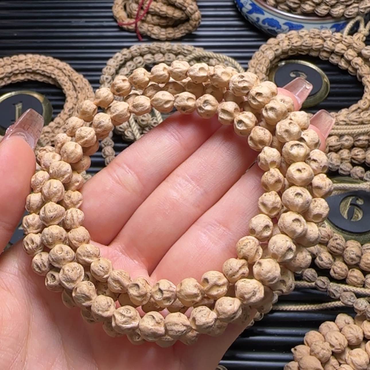 【闪购商品】柏香籽/百香籽吊坠风**雕