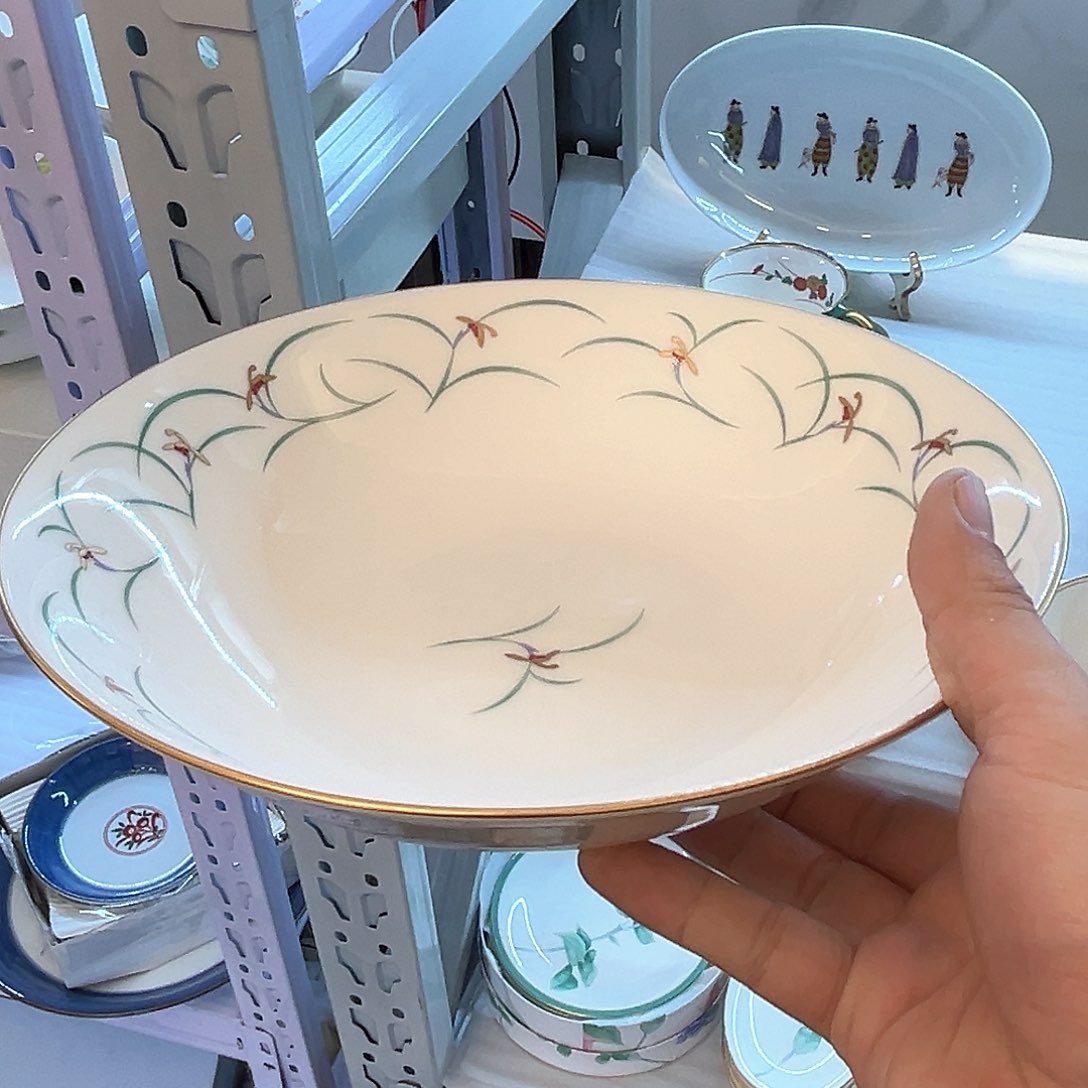 盖碗在一起就是要幸福快乐哦啊