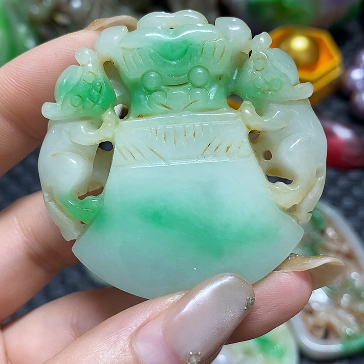 追***，龙脊菩提吊坠              