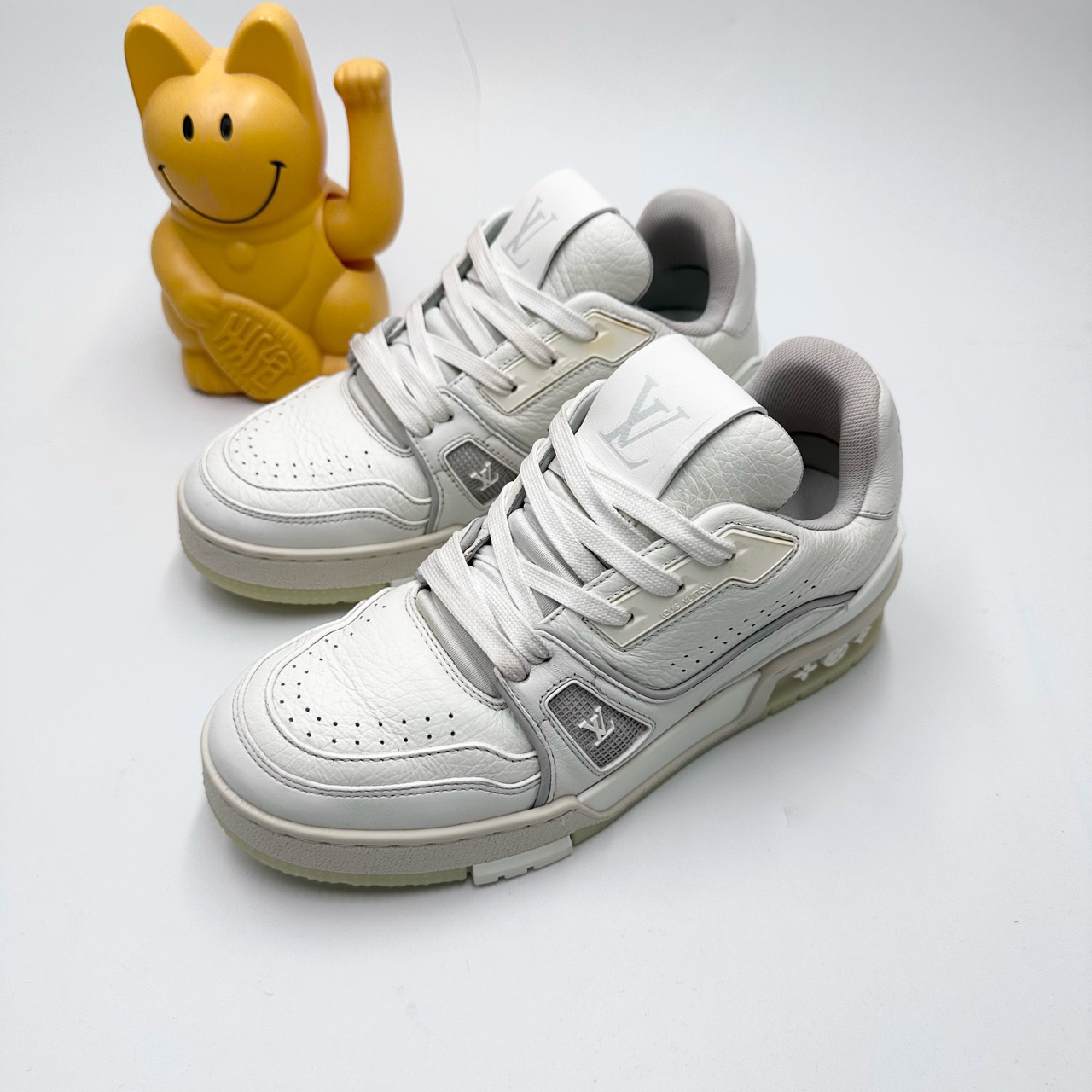95新 LouisVuitton/路易威登 35.5码/白水泥拼接Trainer板鞋0113