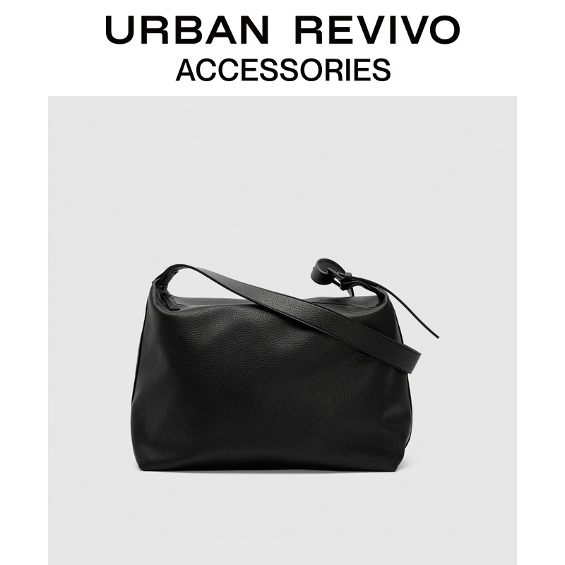 URBAN REVIVO2025夏季新款男士通勤肌理感斜挎包UAMB50070