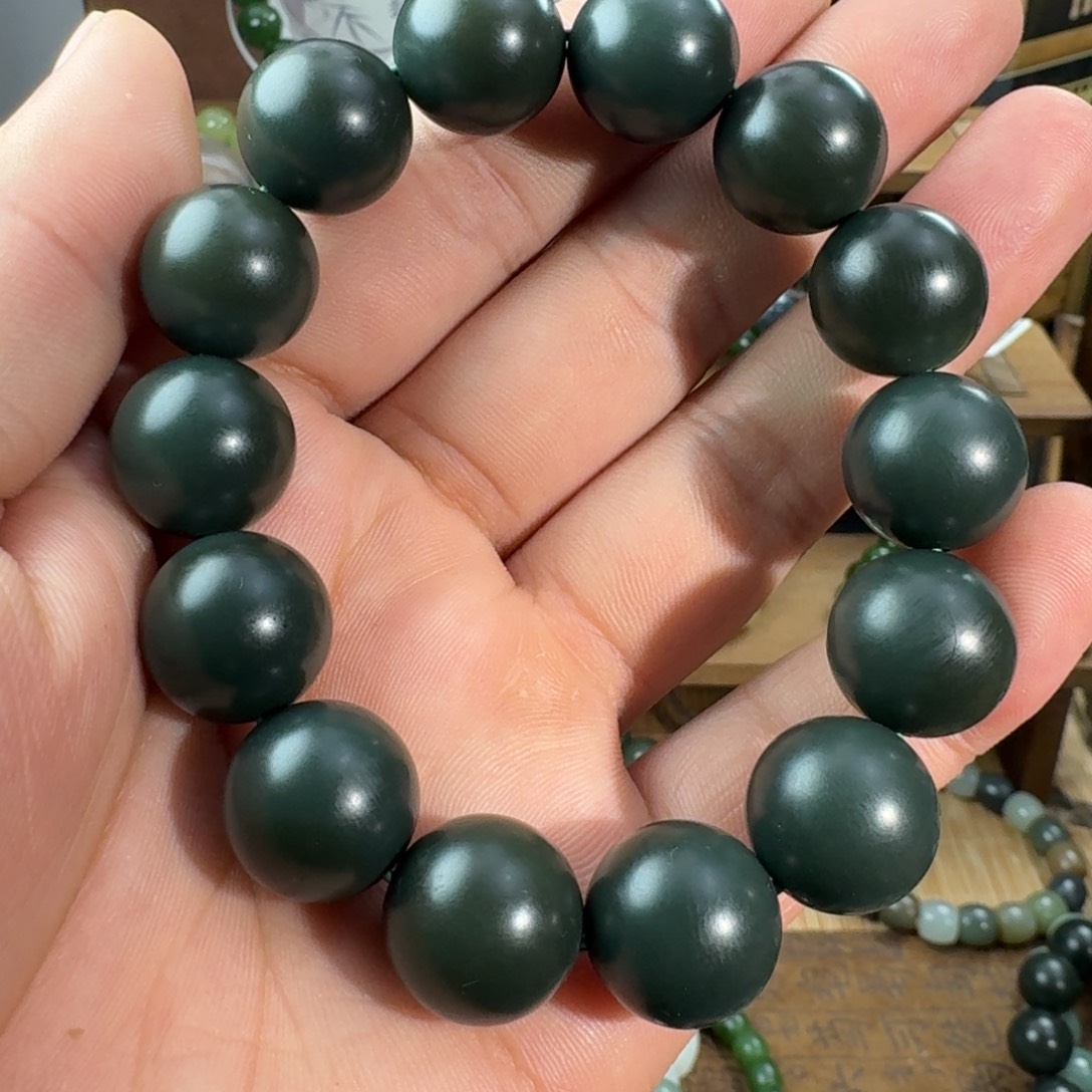 未镶嵌手链和田玉