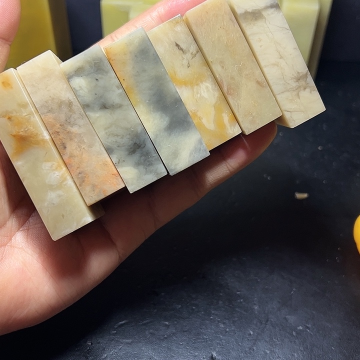 青田石新疆石闲章