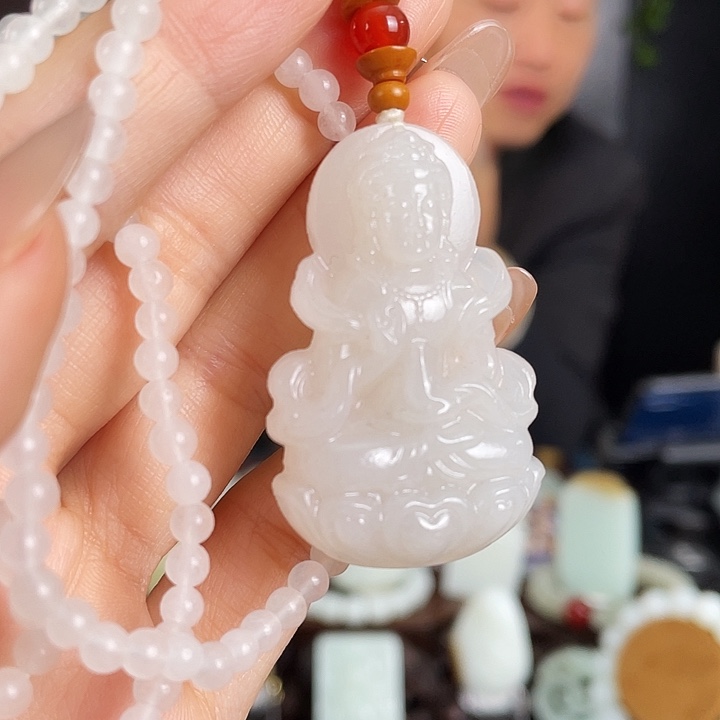 和田玉未镶嵌颈饰定制发货