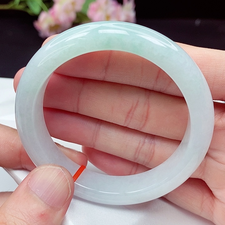 翡翠手镯未镶嵌55.5圈