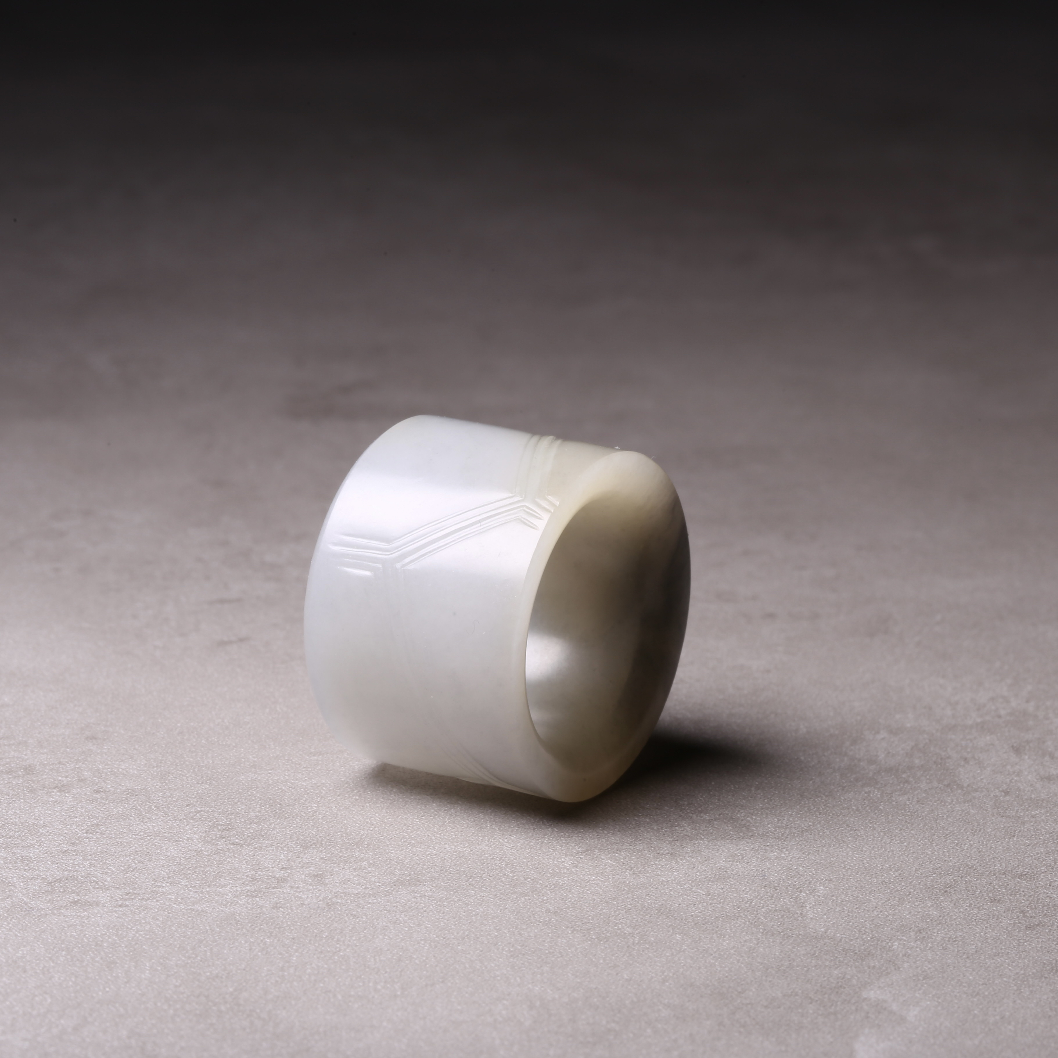 新疆和田玉糖青花扳指