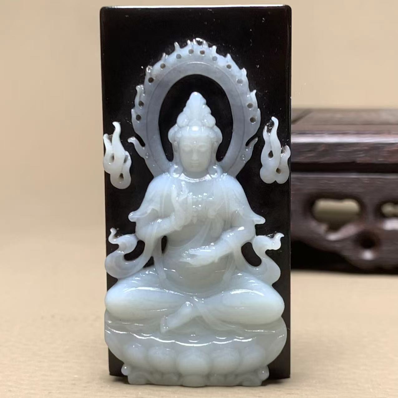 D475珠宝玉石精选和田玉牌子