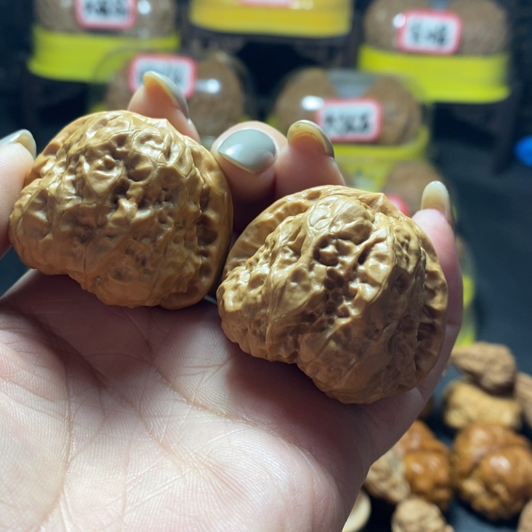 文玩核桃把件8号蛤蟆头40尺