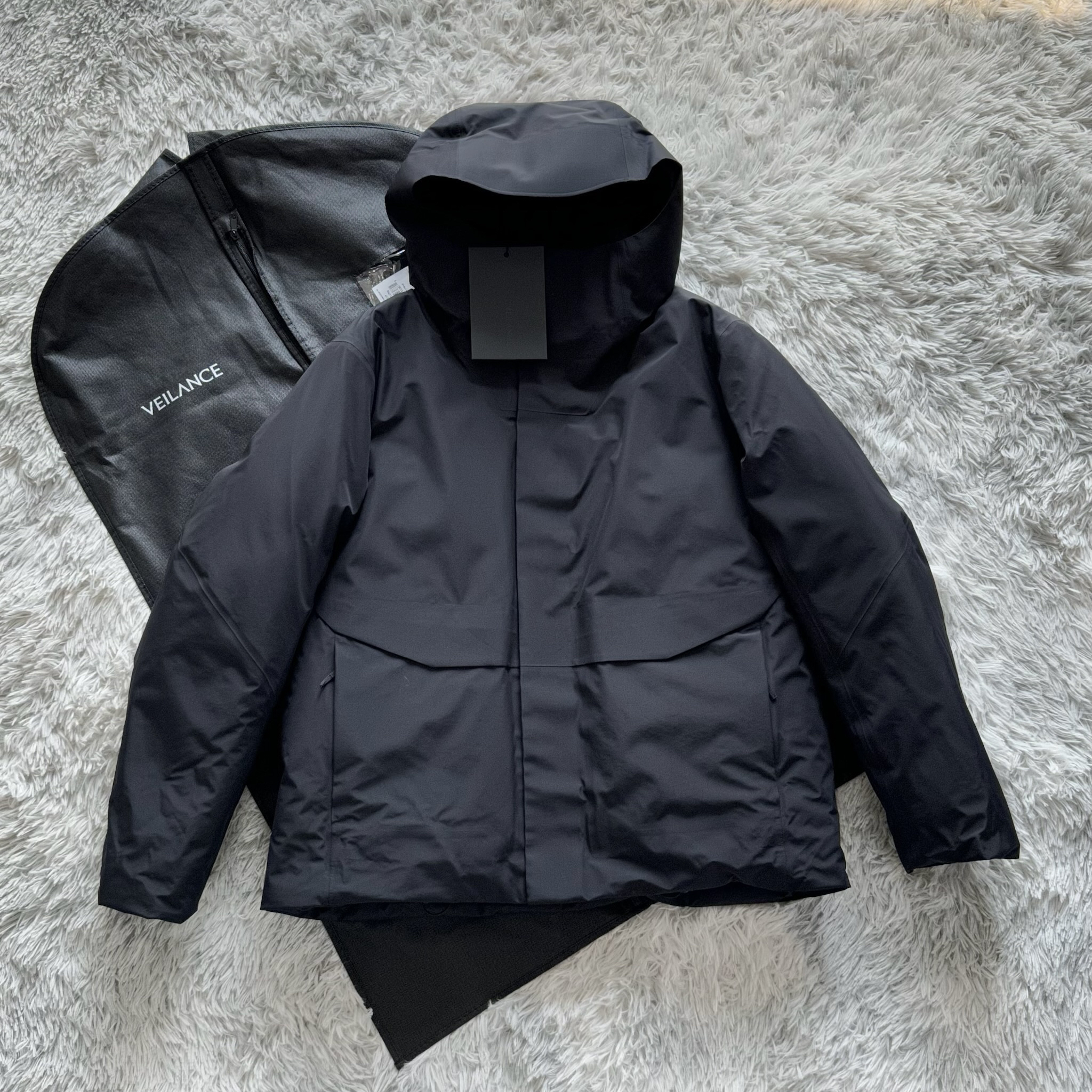 现货 Arcteryx Veilance始祖鸟商鸟 Sorin短款羽绒服 黑色