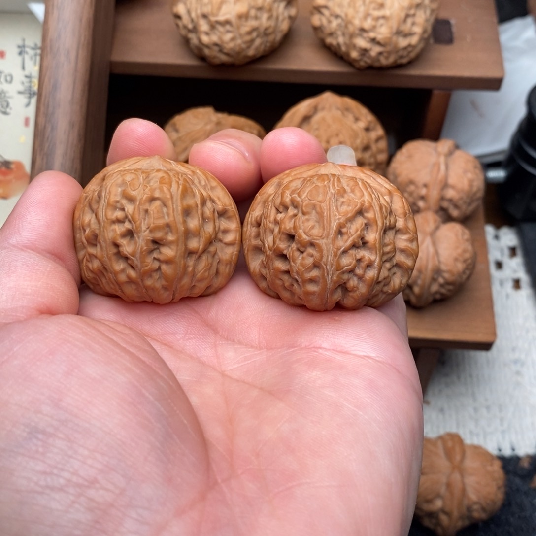 文玩核桃吊坠?****?元宝39