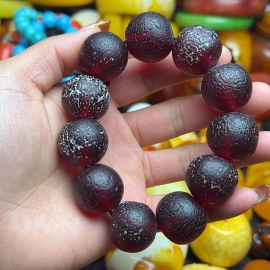 琥珀手串未镶嵌蜜蜡