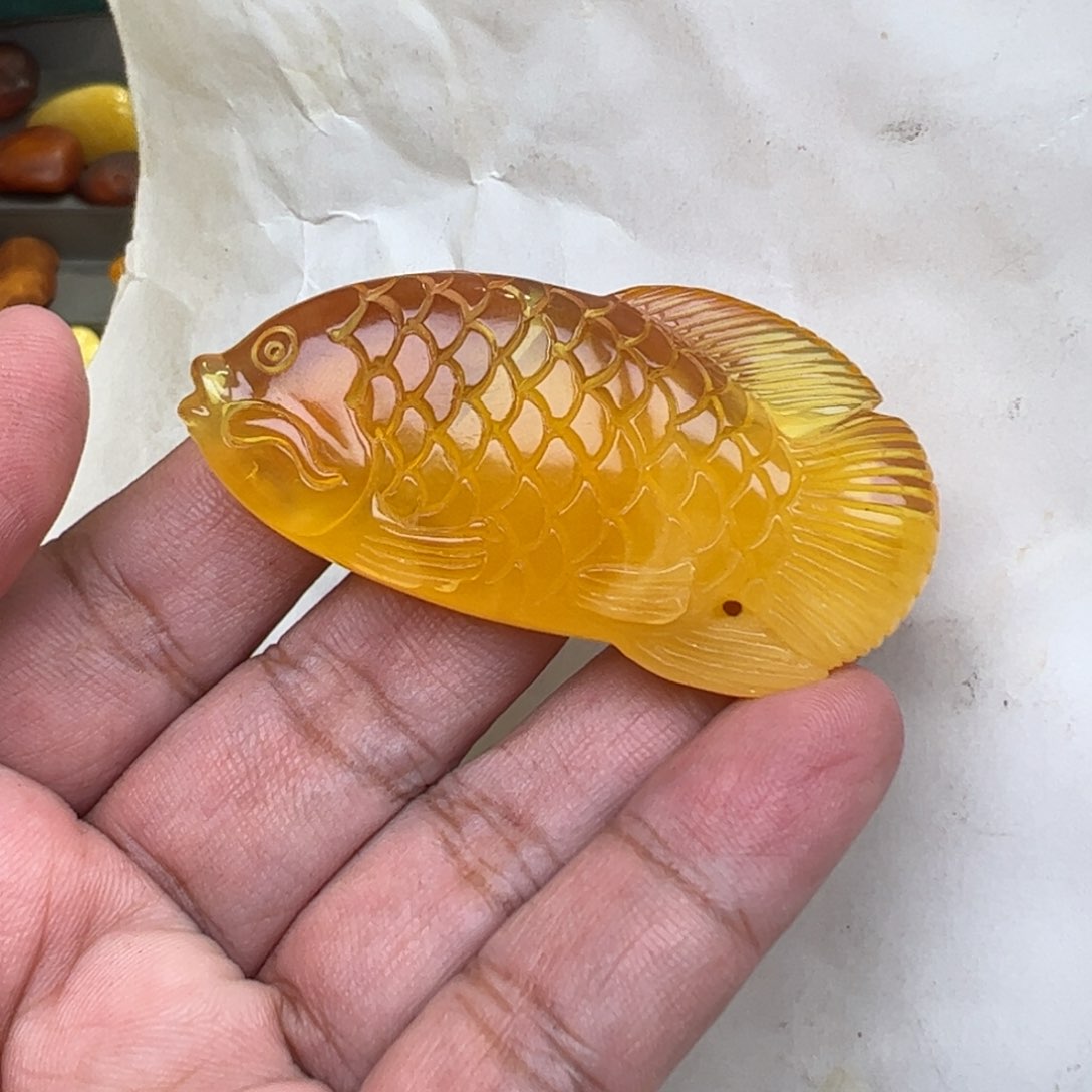 【闪购商品】琥珀裸石未镶嵌12克