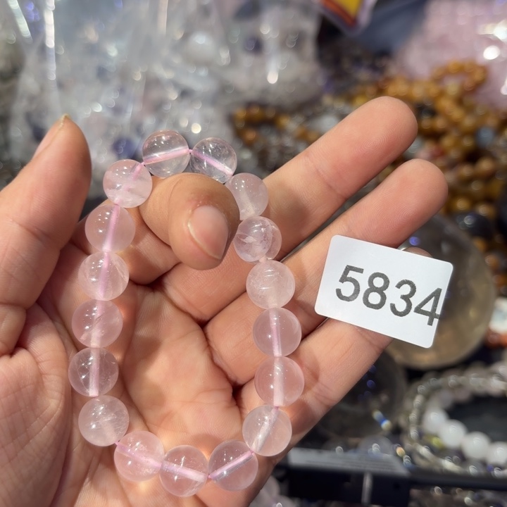 彭***水晶手链未镶嵌水晶