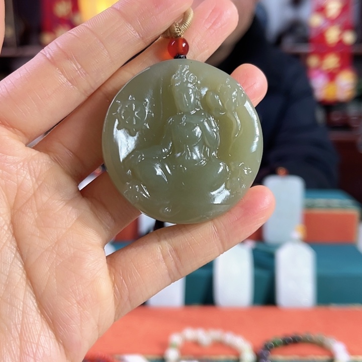 和田玉吊坠未镶嵌