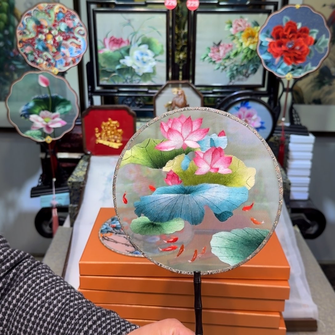 刺绣刺绣工艺精湛