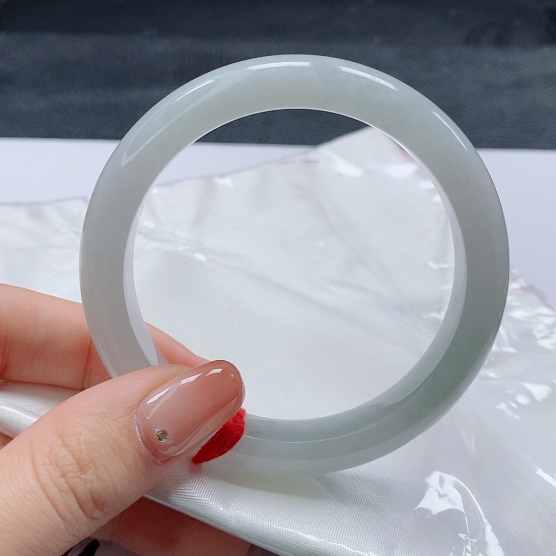 【闪购商品】未镶嵌手镯翡翠428号