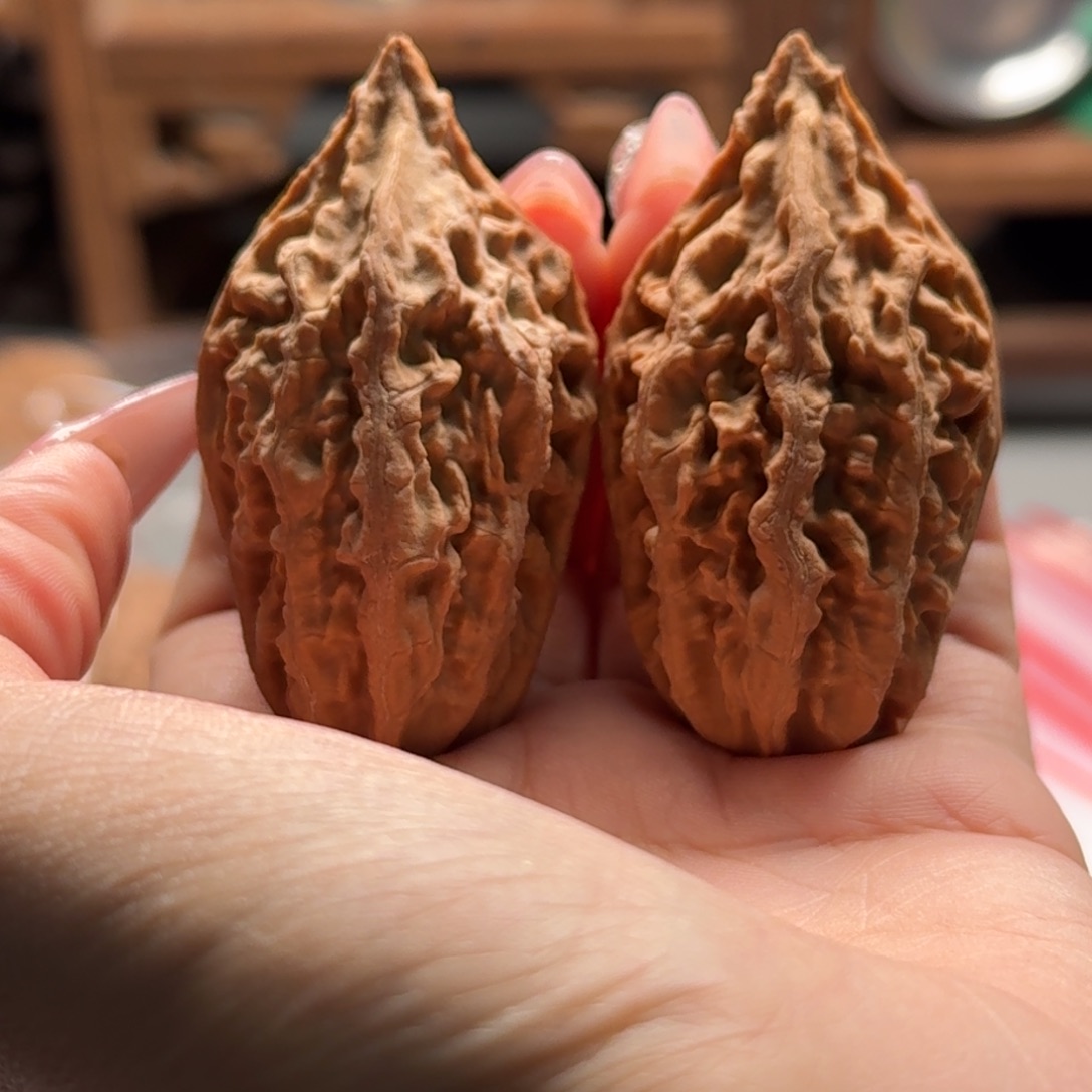 文玩核桃把件关东木子楸百核244花皮