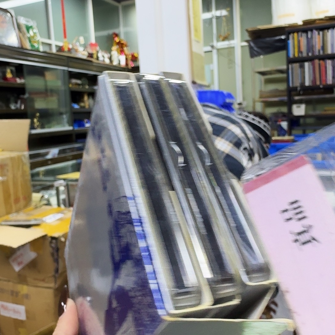 其他普通金属三花