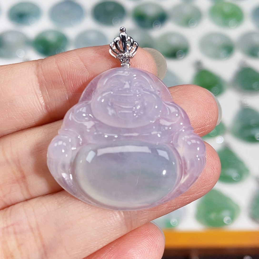 颈饰18K金镶嵌翡翠吊坠