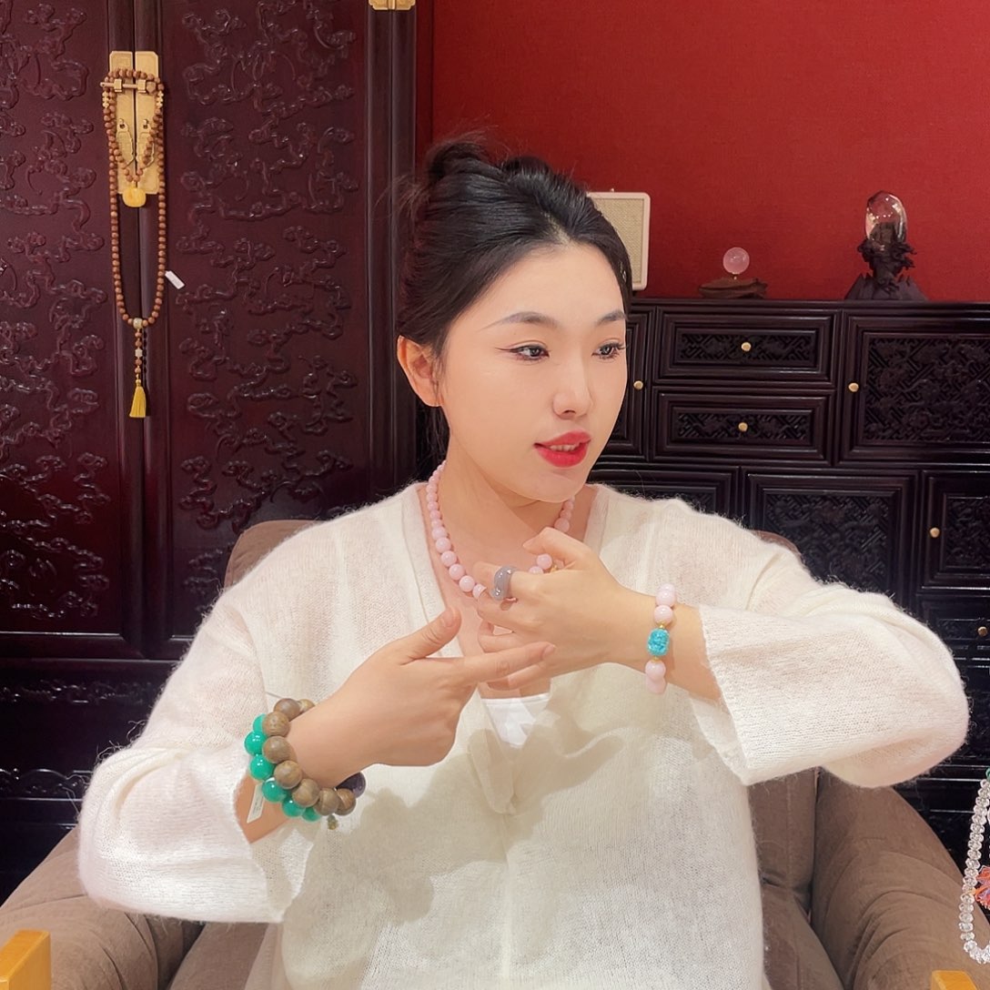 欧泊未镶嵌手链粉澳宝