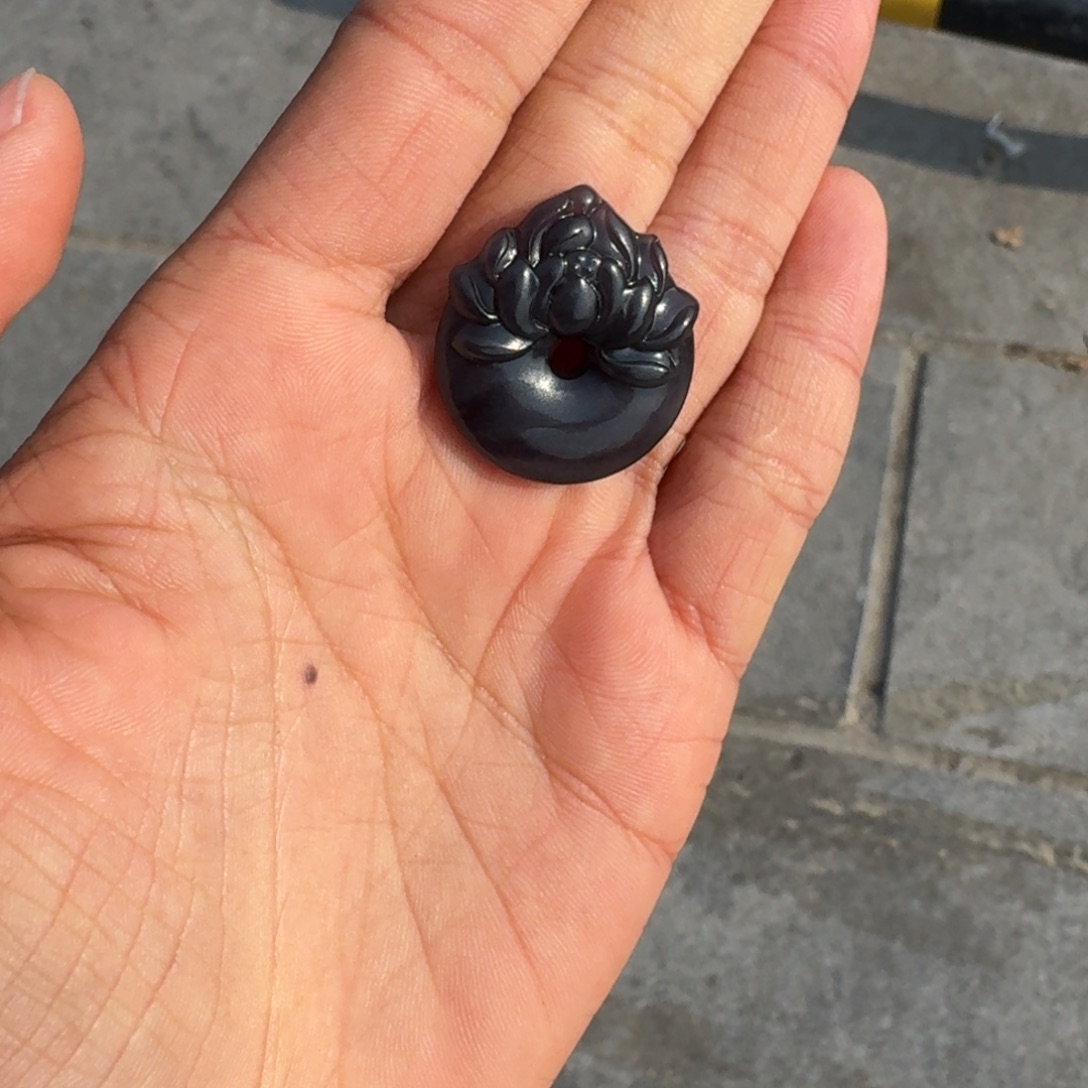 和田玉未镶嵌吊坠(不含链)