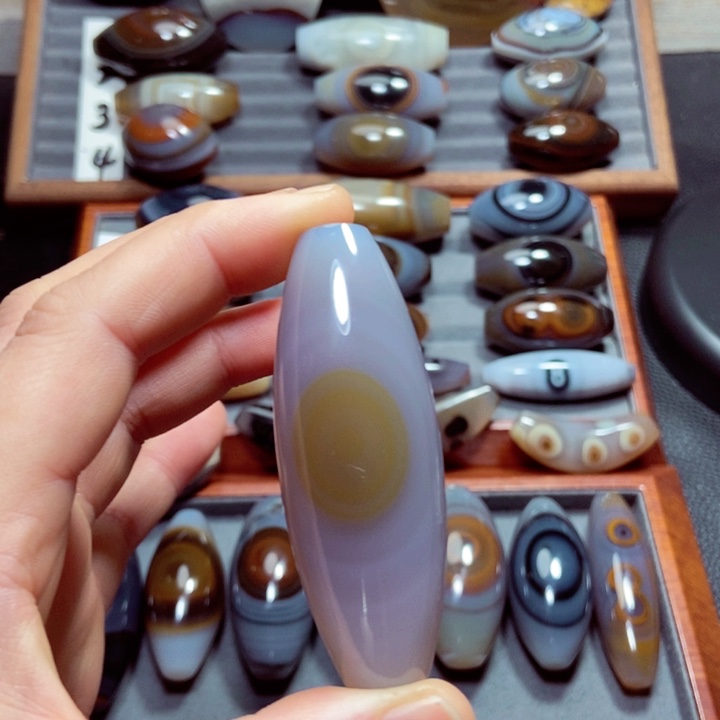 玛瑙/玉髓珠宝奇石未镶嵌