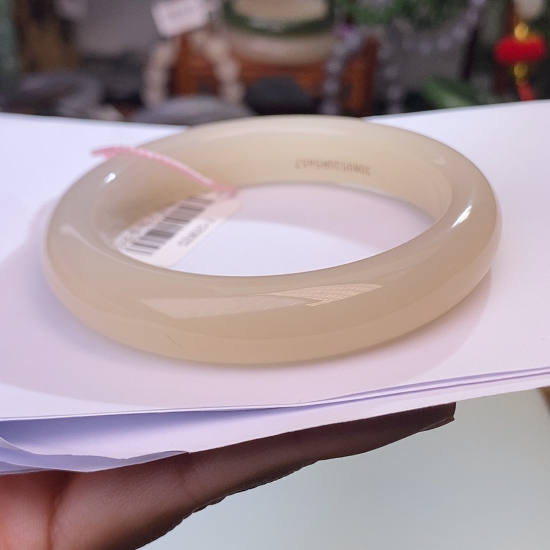 和田玉藕粉老熟料收藏手镯56.5 圈未镶嵌