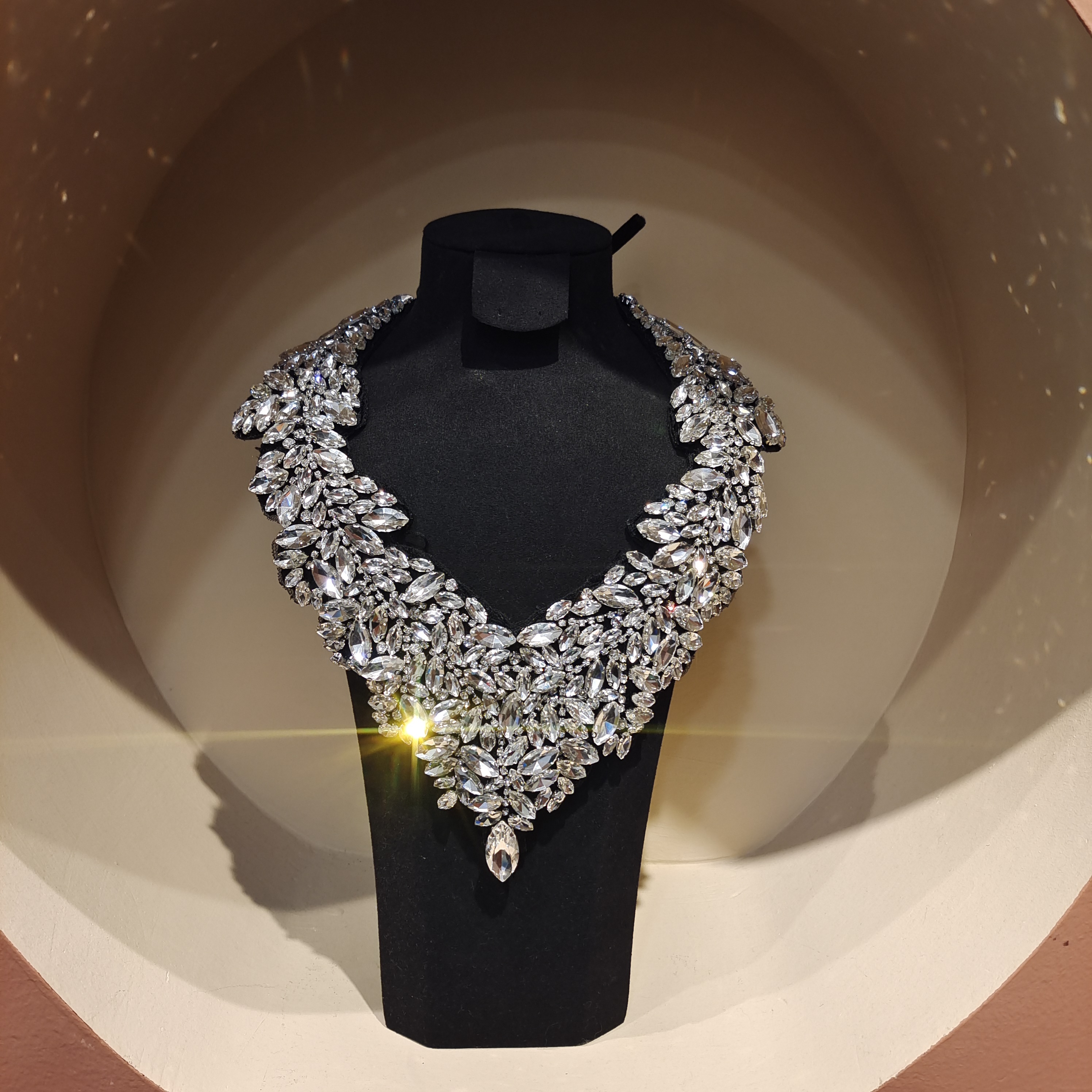 天使的翅膀羽翼设计款绑带领子WW058