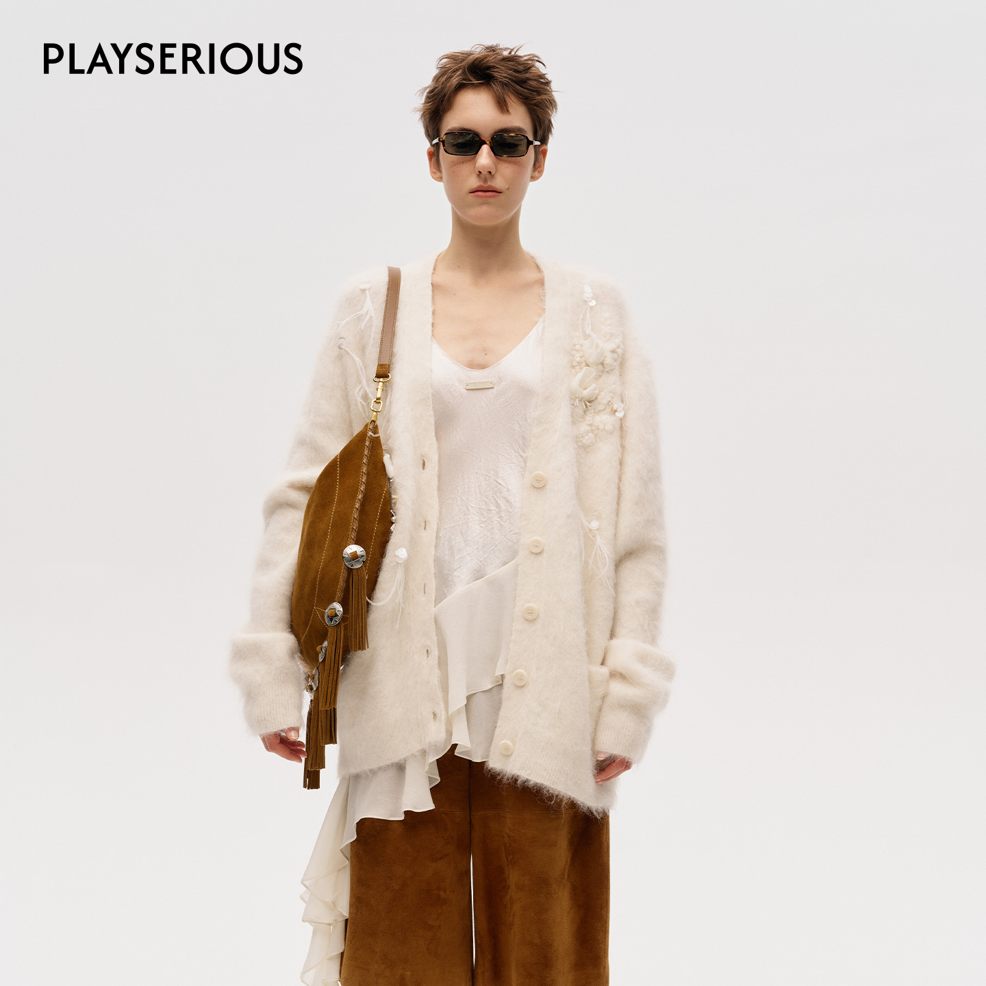 ICE DUST 2025秋冬新款手工编织立体花针织开衫女精致宽松针织衫