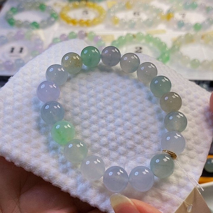 定制翡翠未镶嵌翡翠.