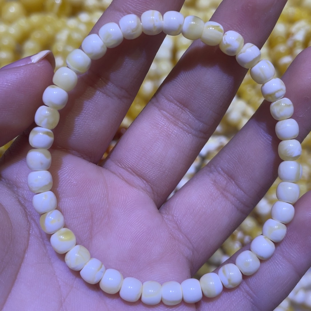 蜜蜡未镶嵌珠宝奇石5.5m