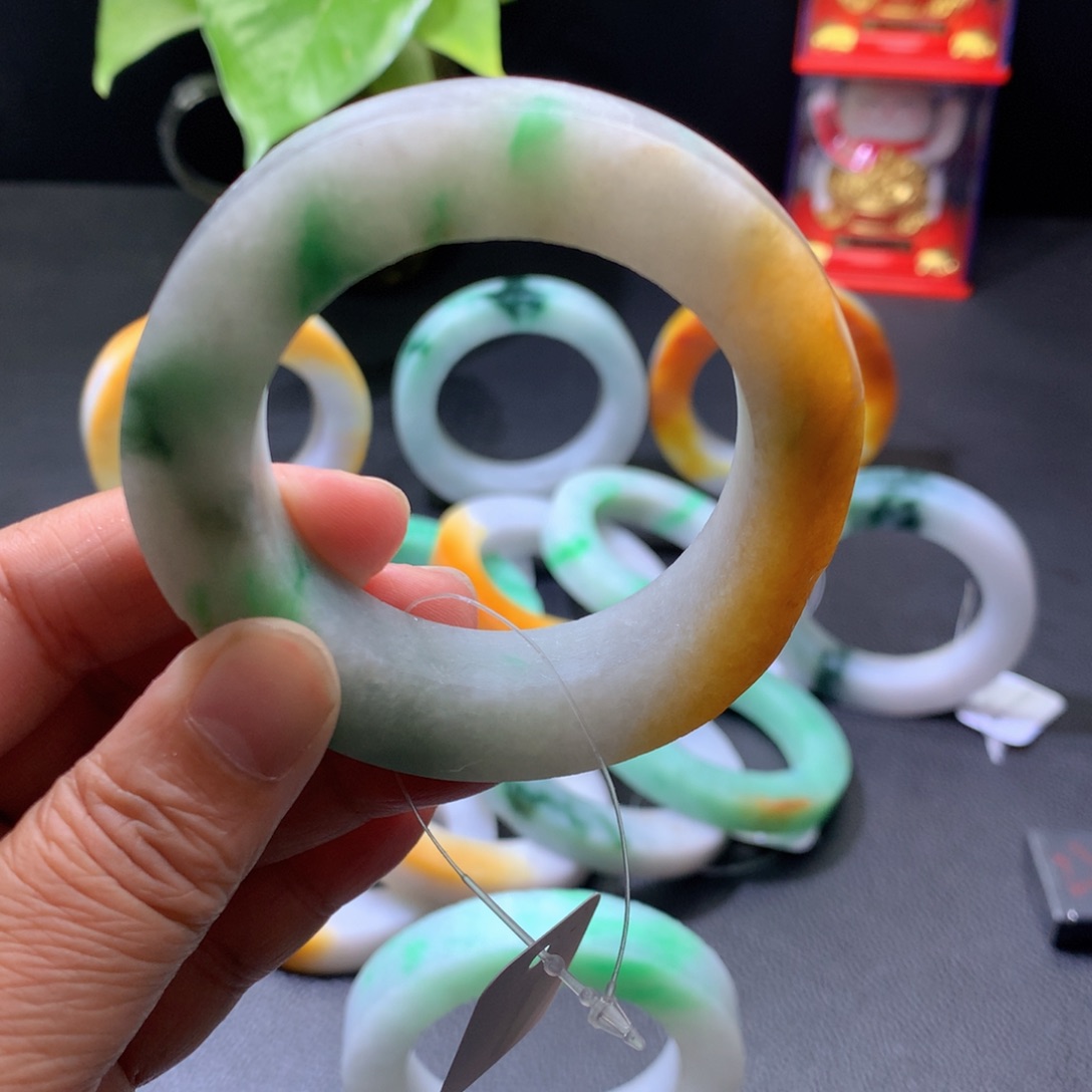 定制翡翠手镯未镶嵌