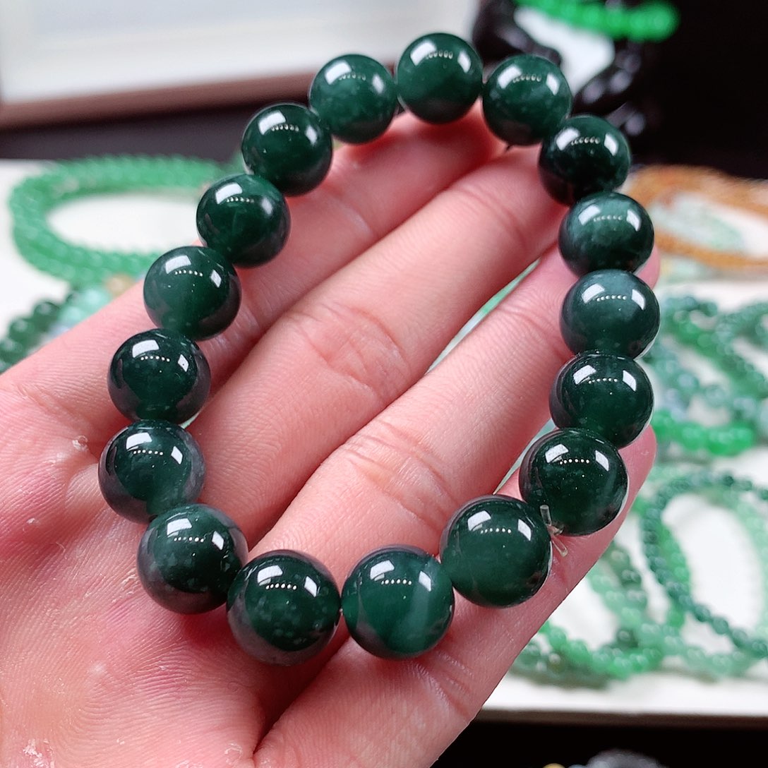 翡翠毛衣链未镶嵌