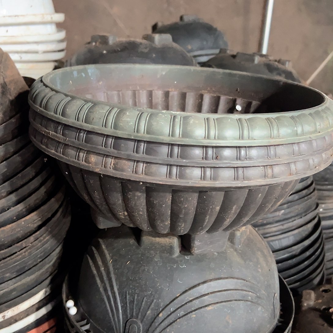 加厚元宝盆33口径13高 3个