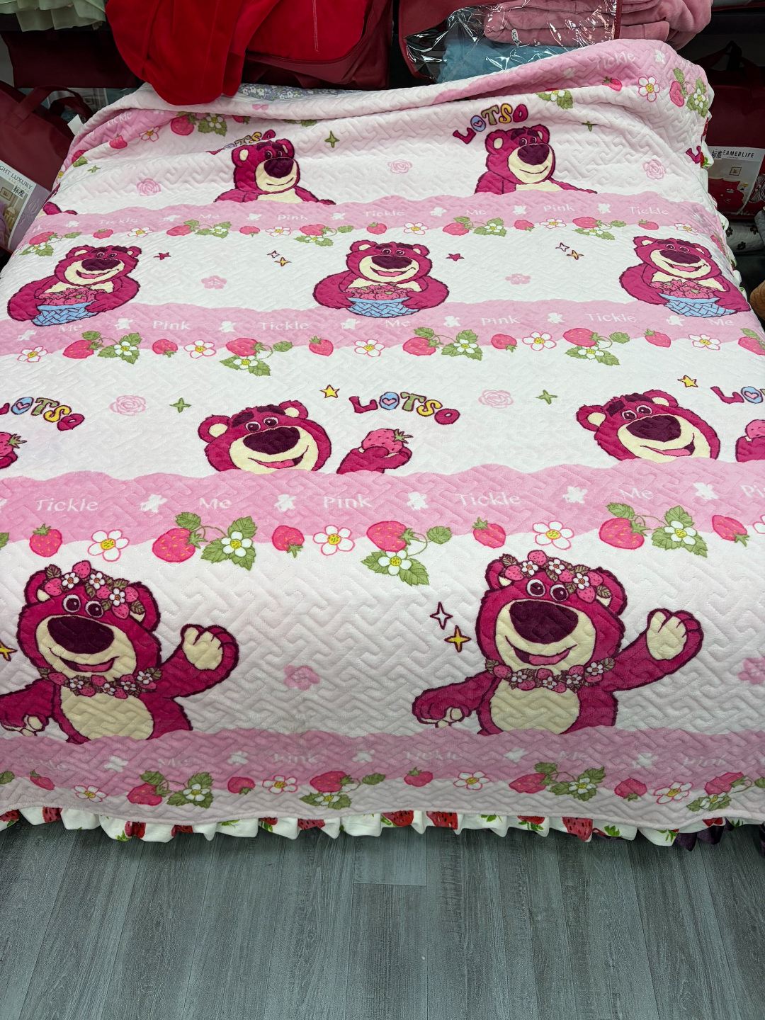 清货款-草莓熊款-冬季夹棉加厚牛奶绒床盖碎花加绒夹棉单床盖