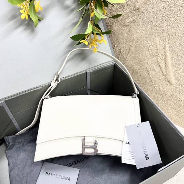 未使用/巴黎世家/包包/[251211NKWC]/C14039272247