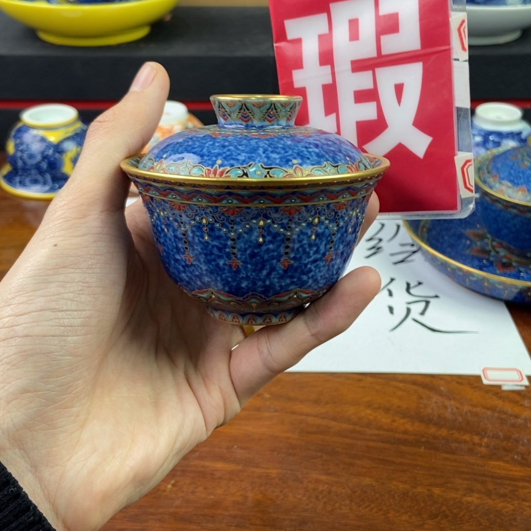 景德镇手绘陶瓷艺术