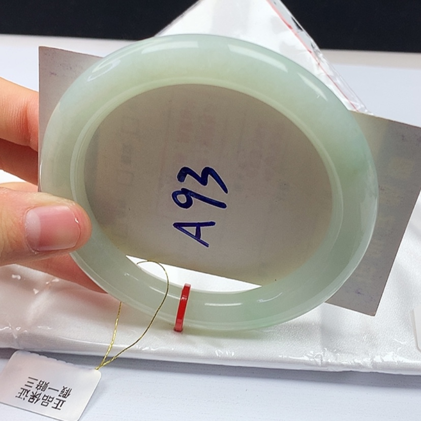 【闪购商品】翡翠手镯（圆镯）未镶嵌天然缅甸a货手镯59
