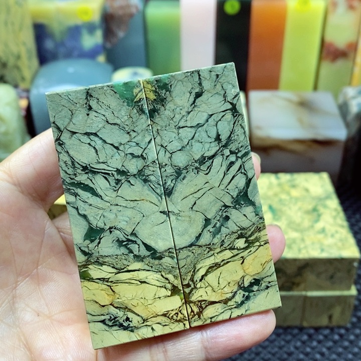 青田石印石V****y四川石头