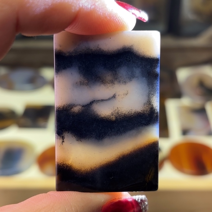 玛瑙/玉髓颈饰合金